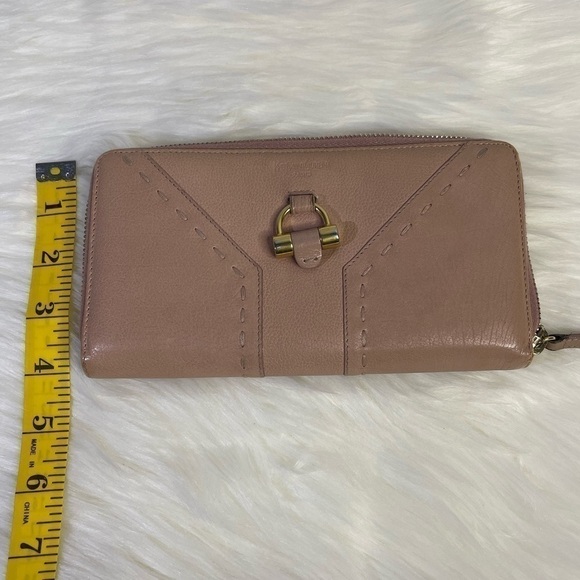 YVES SAINT LAURENT muse leather zip wallet in tan - Picture 14 of 16
